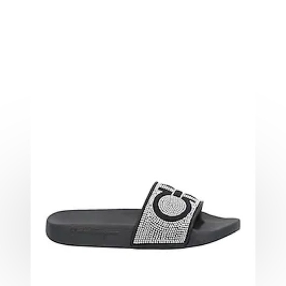 Women's Groove Studded Pool Slide Sandals - Picture 3 of 6